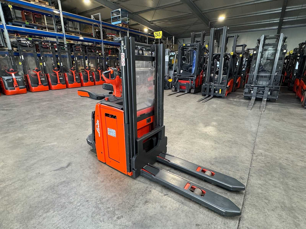 2017 SERVICE +UVV 10/2026 LINDE L14AP EVO 1.400KG SCALE PALLET TRUCK ANT 3.817 HOURS - رافعة شوكية: صورة 5 2017 SERVICE +UVV 10/2026 LINDE L14AP EVO 1.400KG SCALE PALLET TRUCK ANT 3.817 HOURS - رافعة شوكية: صورة 5