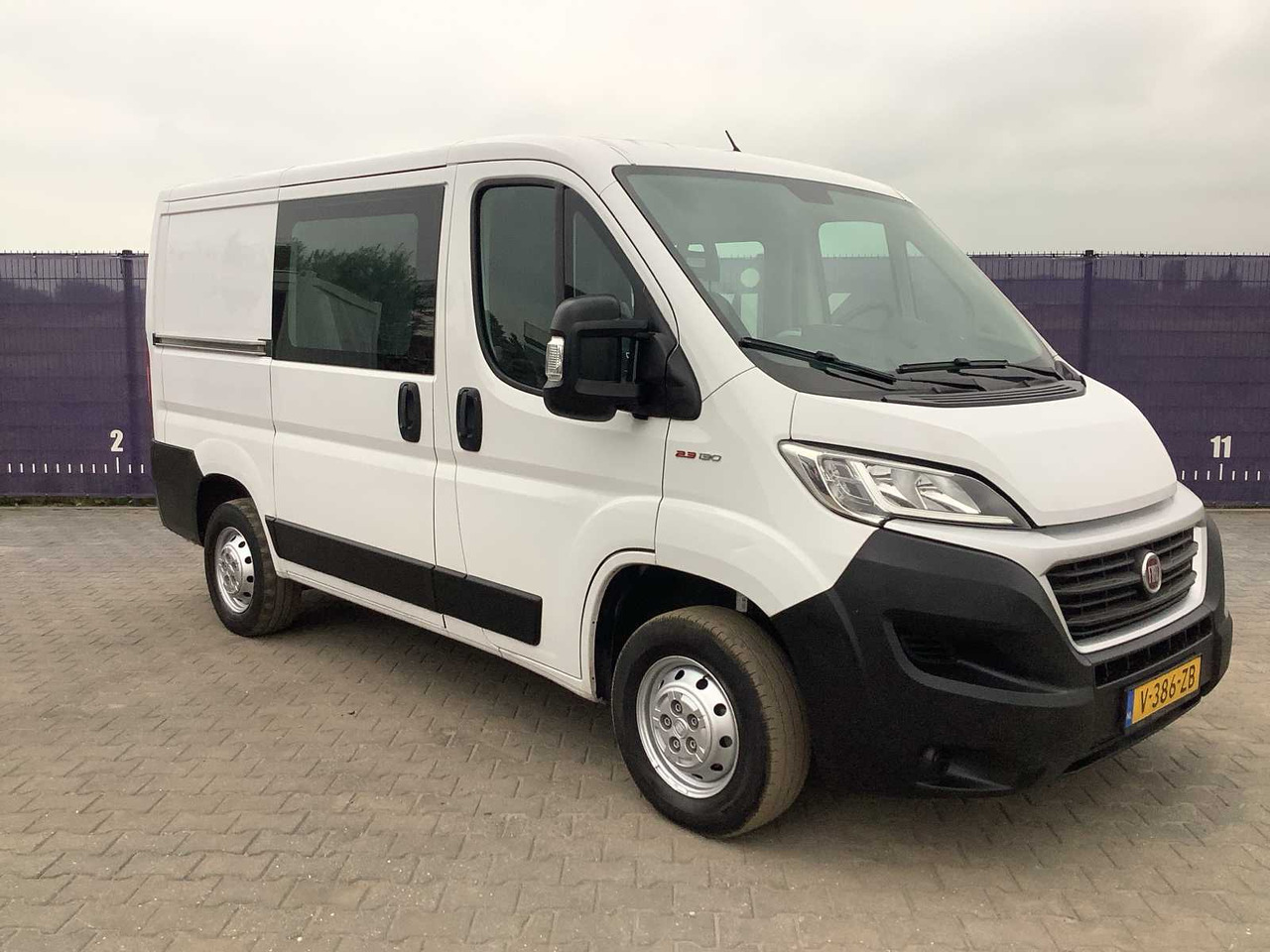 2019 - FIAT - DUCATO DC - COMMERCIAL VEHICLE - شاحنة التوصيل: صورة 2 2019 - FIAT - DUCATO DC - COMMERCIAL VEHICLE - شاحنة التوصيل: صورة 2