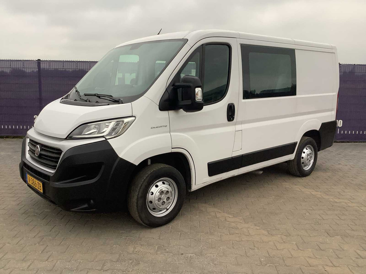 2019 - FIAT - DUCATO DC - COMMERCIAL VEHICLE - شاحنة التوصيل: صورة 1 2019 - FIAT - DUCATO DC - COMMERCIAL VEHICLE - شاحنة التوصيل: صورة 1