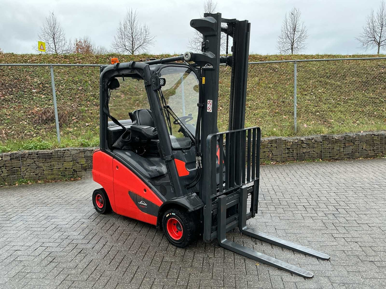2019 LINDE H20T-01 FORKLIFT TRUCK - رافعة شوكية: صورة 2 2019 LINDE H20T-01 FORKLIFT TRUCK - رافعة شوكية: صورة 2