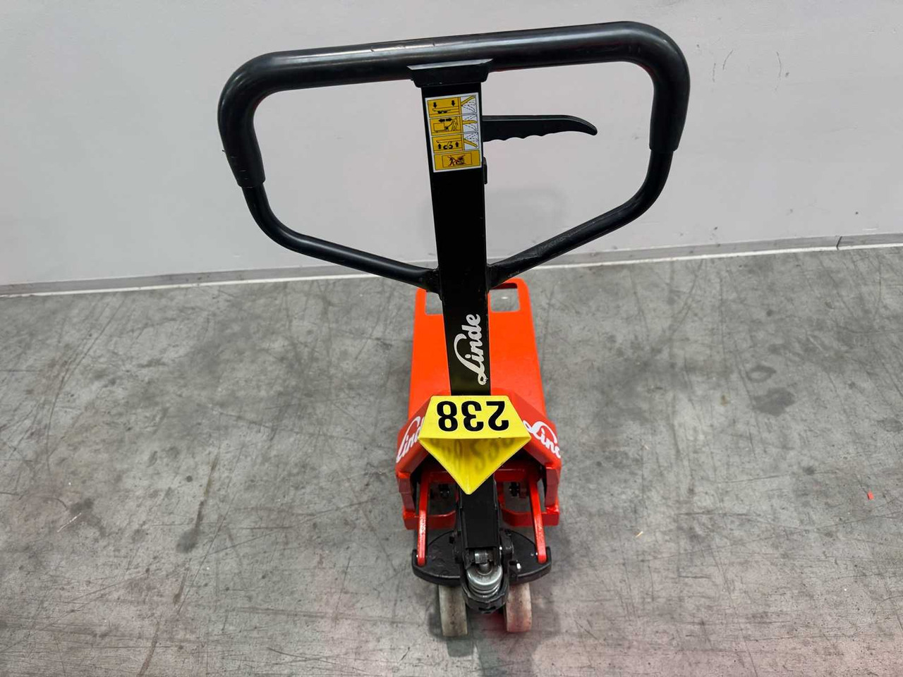 2019 LINDE HPTM15 BATTERY PALLET TRUCK BATTERY PALLET TRUCK ANT BATTERY REPLACEMENT - رافعة شوكية: صورة 5 2019 LINDE HPTM15 BATTERY PALLET TRUCK BATTERY PALLET TRUCK ANT BATTERY REPLACEMENT - رافعة شوكية: صورة 5