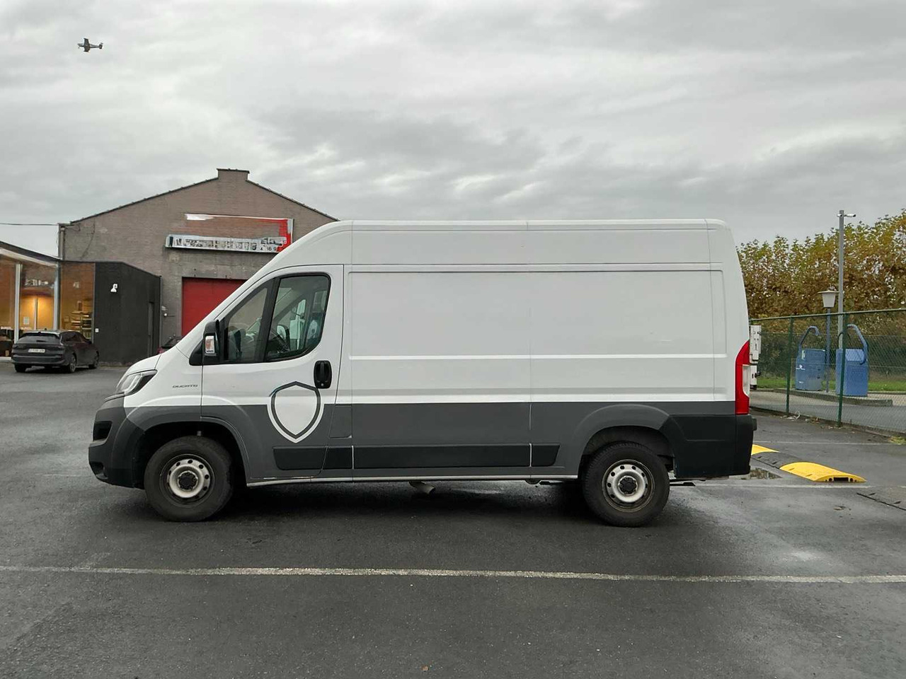 2021 FIAT DUCATO COMMERCIAL VEHICLE - شاحنة التوصيل: صورة 2 2021 FIAT DUCATO COMMERCIAL VEHICLE - شاحنة التوصيل: صورة 2