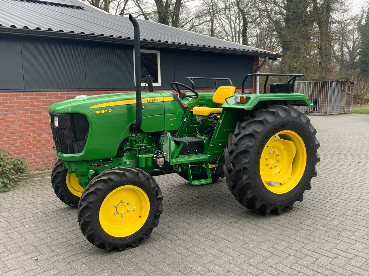 2022 JOHN DEERE 5050D ALL-WHEEL DRIVE FARM TRACTOR "UNUSED" - جرار: صورة 4 2022 JOHN DEERE 5050D ALL-WHEEL DRIVE FARM TRACTOR "UNUSED" - جرار: صورة 4
