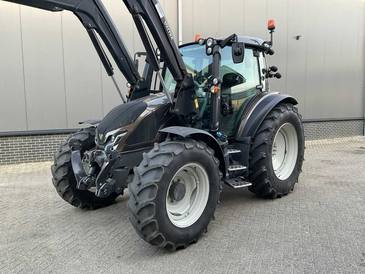 2022 VALTRA G115 HITECH ALL-WHEEL DRIVE FARM TRACTOR - جرار: صورة 2 2022 VALTRA G115 HITECH ALL-WHEEL DRIVE FARM TRACTOR - جرار: صورة 2
