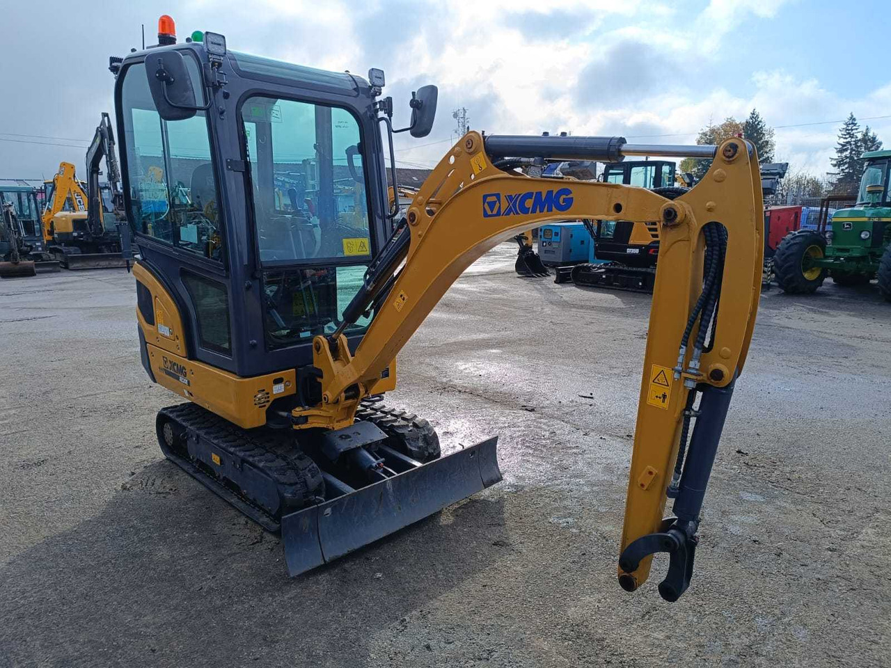 2024 XCMG XE20E MINI-EXCAVATOR - حفارة مُصَّغرة: صورة 2 2024 XCMG XE20E MINI-EXCAVATOR - حفارة مُصَّغرة: صورة 2