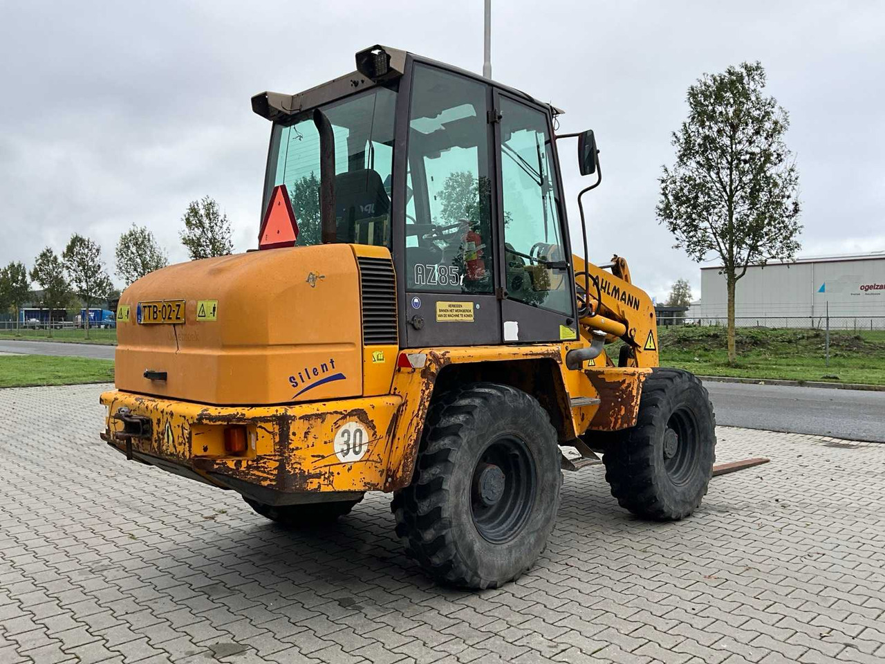 Ahlmann AZ85t - اللودر بعجل: صورة 3 Ahlmann AZ85t - اللودر بعجل: صورة 3