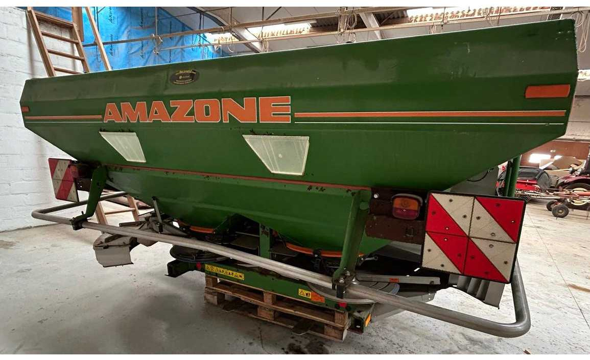 Amazone ZAM-ULTRA - آلة رش السماد: صورة 1 Amazone ZAM-ULTRA - آلة رش السماد: صورة 1
