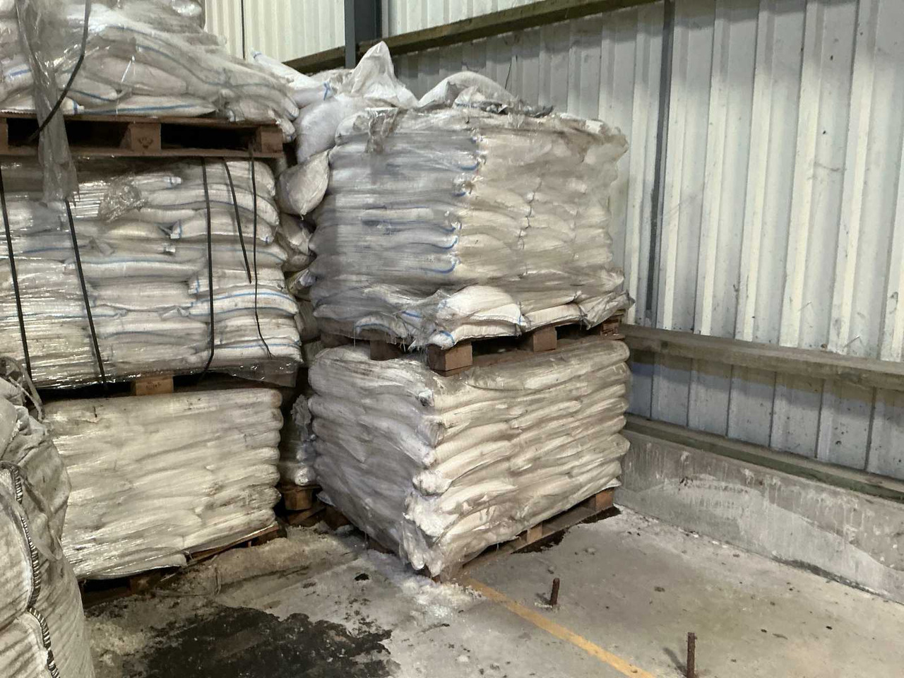 Batch of road salt - مفرشة الرمل/ الملح: صورة 3 Batch of road salt - مفرشة الرمل/ الملح: صورة 3