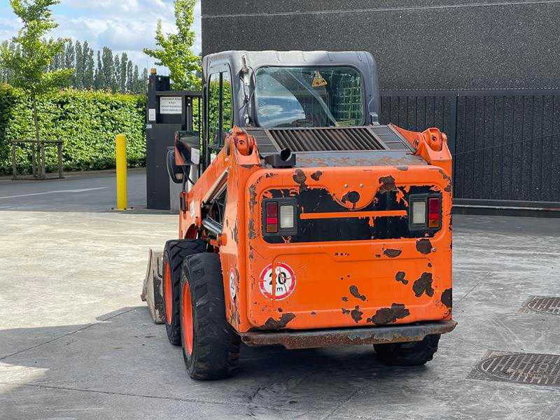 Bobcat S450 - شيول صغير: صورة 2 Bobcat S450 - شيول صغير: صورة 2