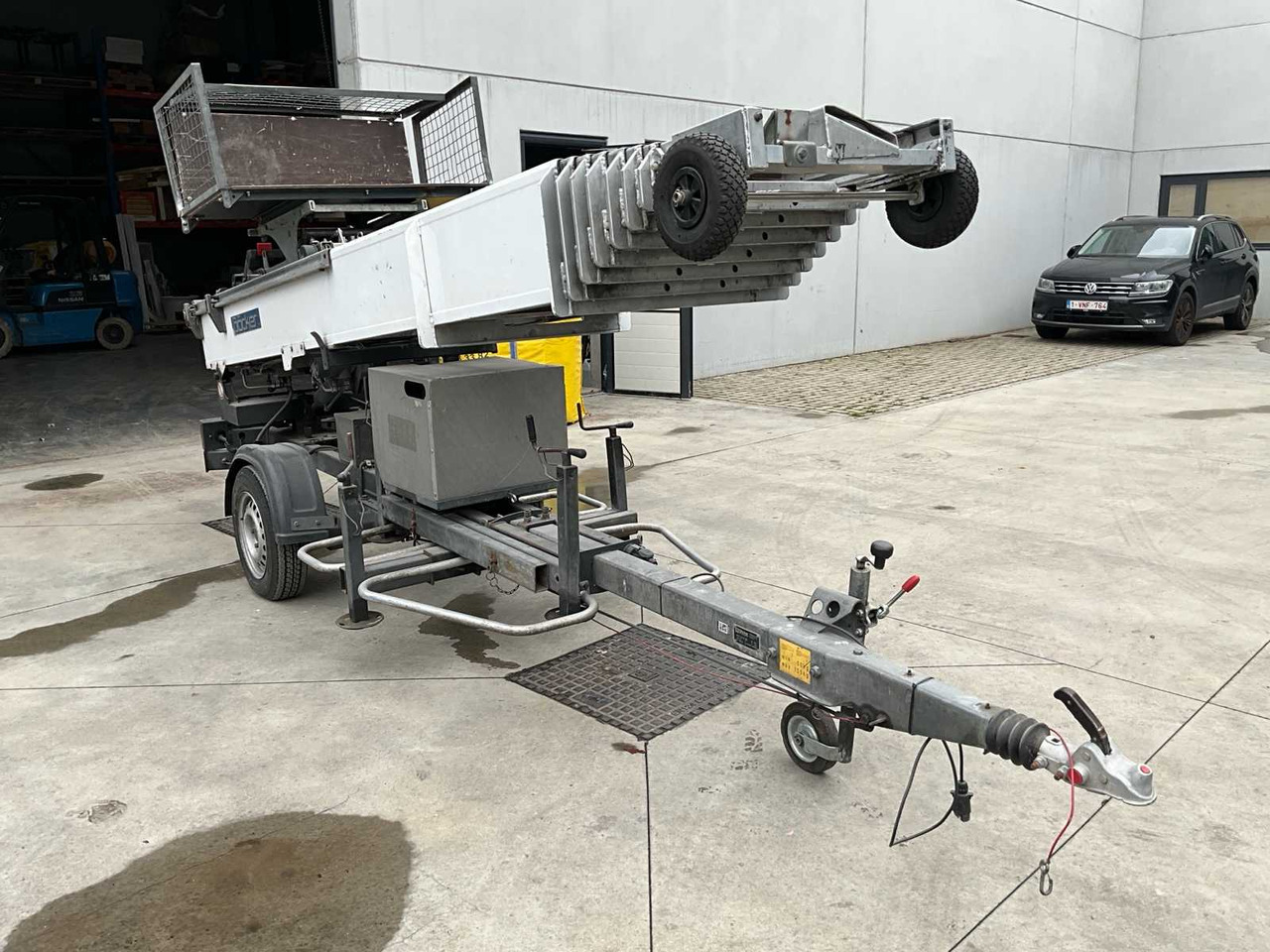 Böcker 2470-7 - معدات الوصول: صورة 1 Böcker 2470-7 - معدات الوصول: صورة 1