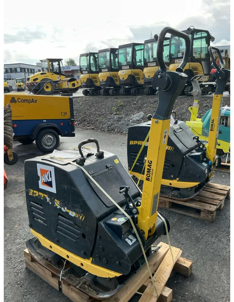 لوحة اهتزازية Bomag BPR 70/70 D: صورة 8