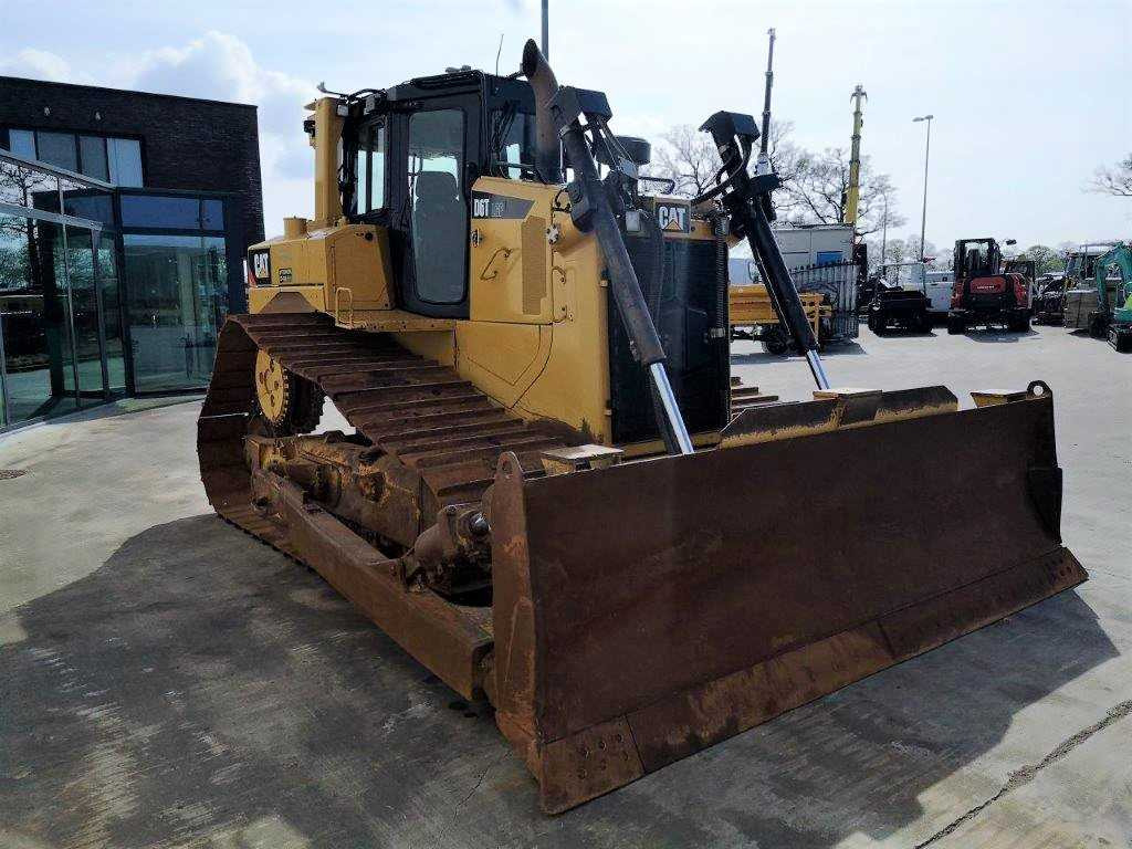 CATERPILLAR - 2015 - D6T LGP - BULLDOZER - جرافة: صورة 4 CATERPILLAR - 2015 - D6T LGP - BULLDOZER - جرافة: صورة 4