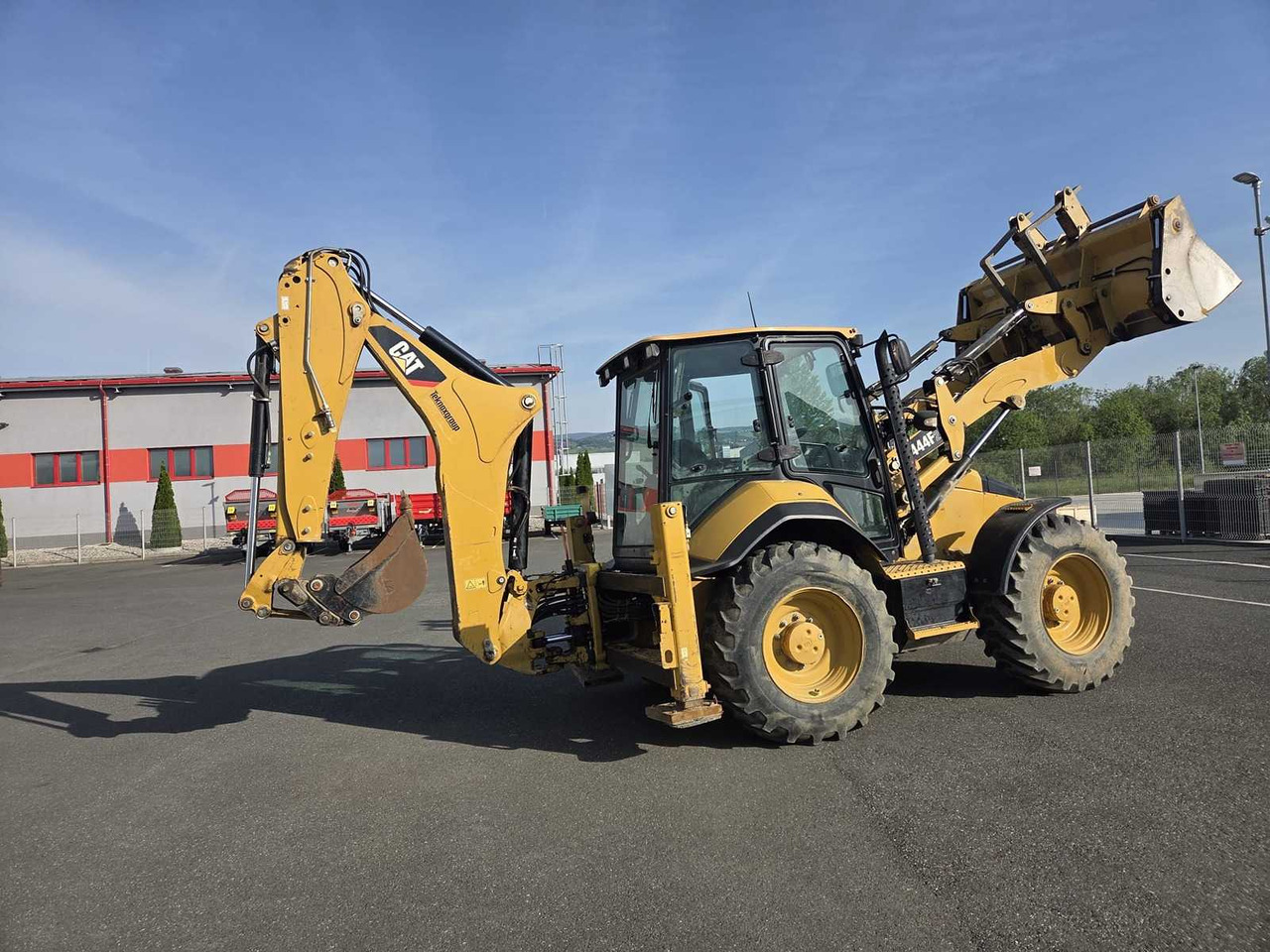 CATERPILLAR 444 F2 - جرافة حفار: صورة 5 CATERPILLAR 444 F2 - جرافة حفار: صورة 5