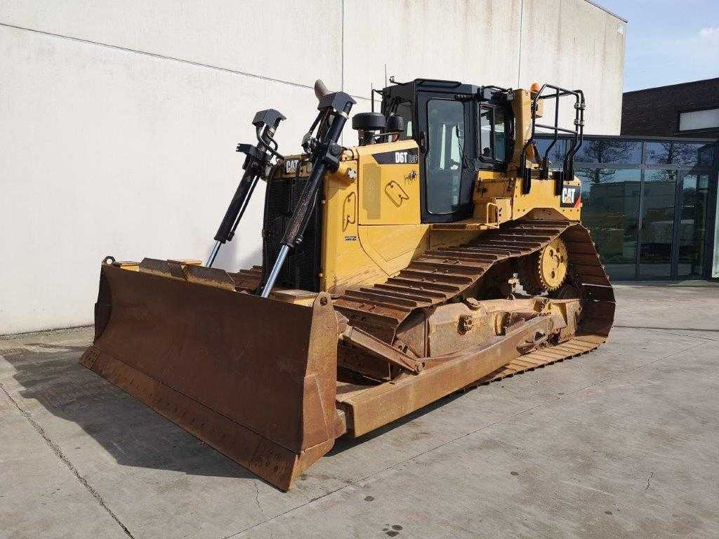 CATERPILLAR D6T LGP - جرافة: صورة 2 CATERPILLAR D6T LGP - جرافة: صورة 2