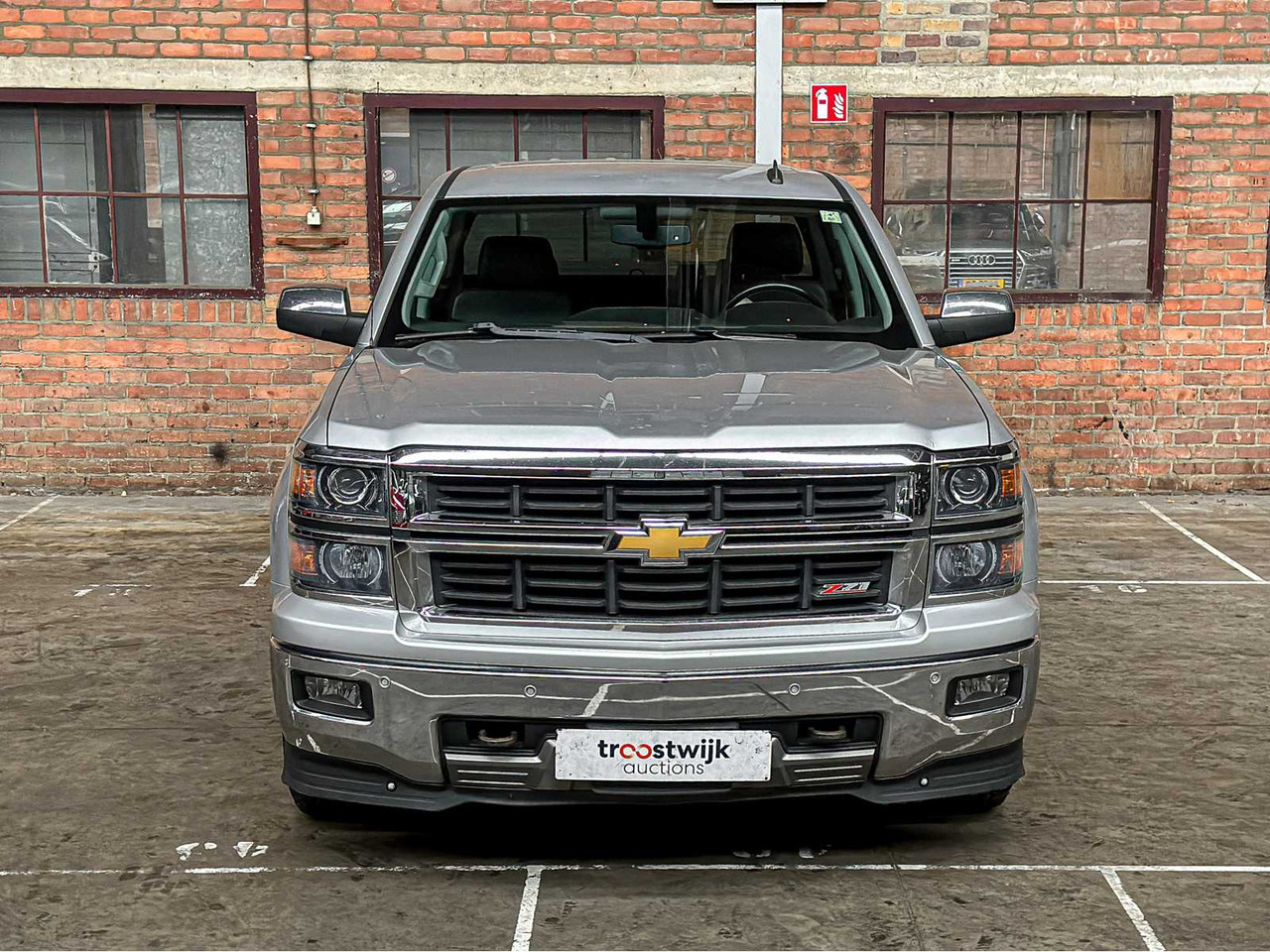 CHEVROLET SILVERADO 5.3L V8 Z71 PICK-UP TRUCK 390HP 2014, VK-821-F - شاحنة التوصيل: صورة 5 CHEVROLET SILVERADO 5.3L V8 Z71 PICK-UP TRUCK 390HP 2014, VK-821-F - شاحنة التوصيل: صورة 5