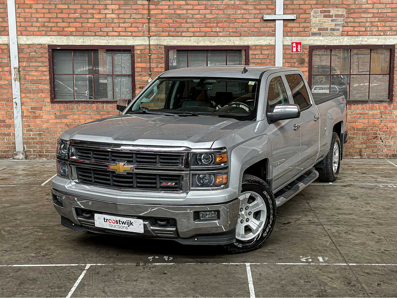 CHEVROLET SILVERADO 5.3L V8 Z71 PICK-UP TRUCK 390HP 2014, VK-821-F - شاحنة التوصيل: صورة 3 CHEVROLET SILVERADO 5.3L V8 Z71 PICK-UP TRUCK 390HP 2014, VK-821-F - شاحنة التوصيل: صورة 3