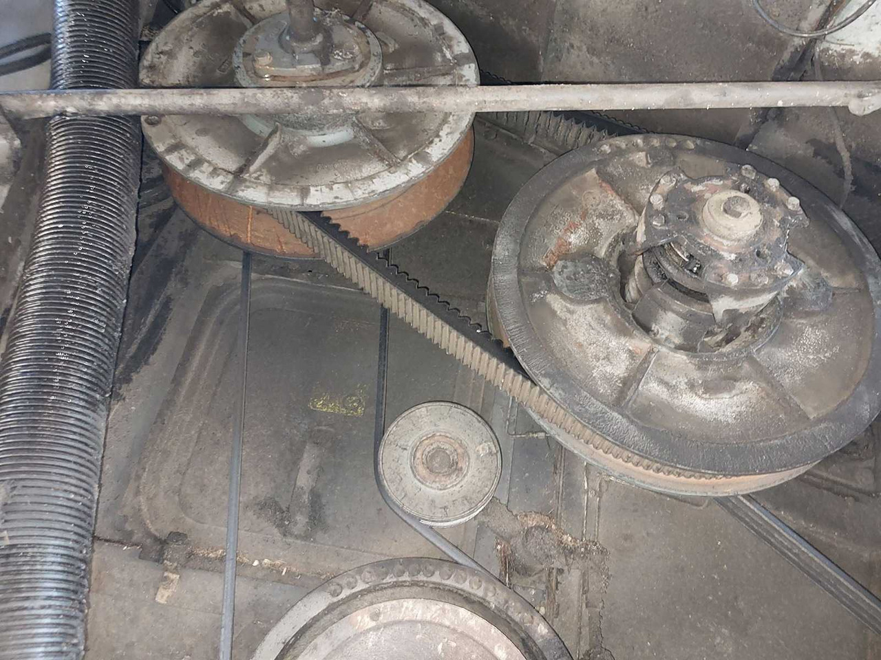 حصادة موحَّدة CLAAS - 2001 - LEXION 460 - COMBINE HARVESTER: صورة 17 حصادة موحَّدة CLAAS - 2001 - LEXION 460 - COMBINE HARVESTER: صورة 17