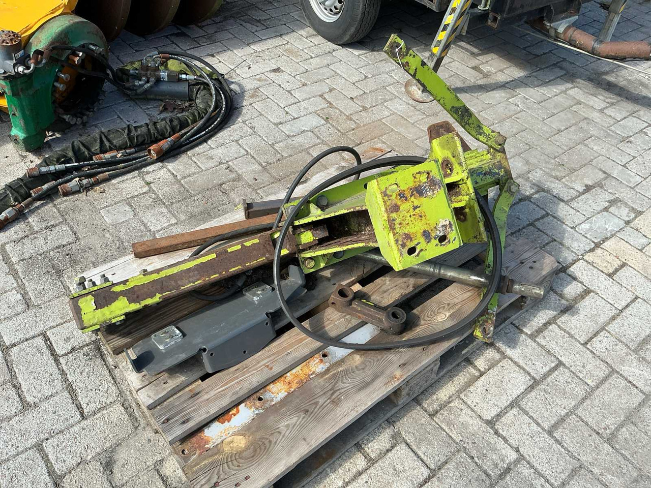 CLAAS PICK-UP HOOK FOR CORN CART - عربة مقطورة: صورة 1 CLAAS PICK-UP HOOK FOR CORN CART - عربة مقطورة: صورة 1