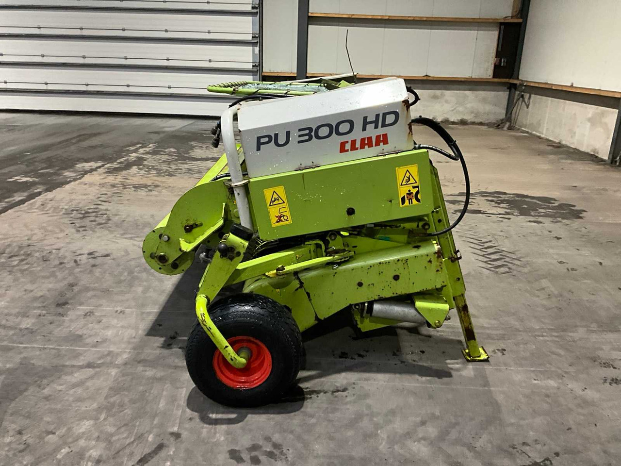 CLAAS PU 300 HD GRASS PICK-UP - حصادة الأعلاف: صورة 5 CLAAS PU 300 HD GRASS PICK-UP - حصادة الأعلاف: صورة 5
