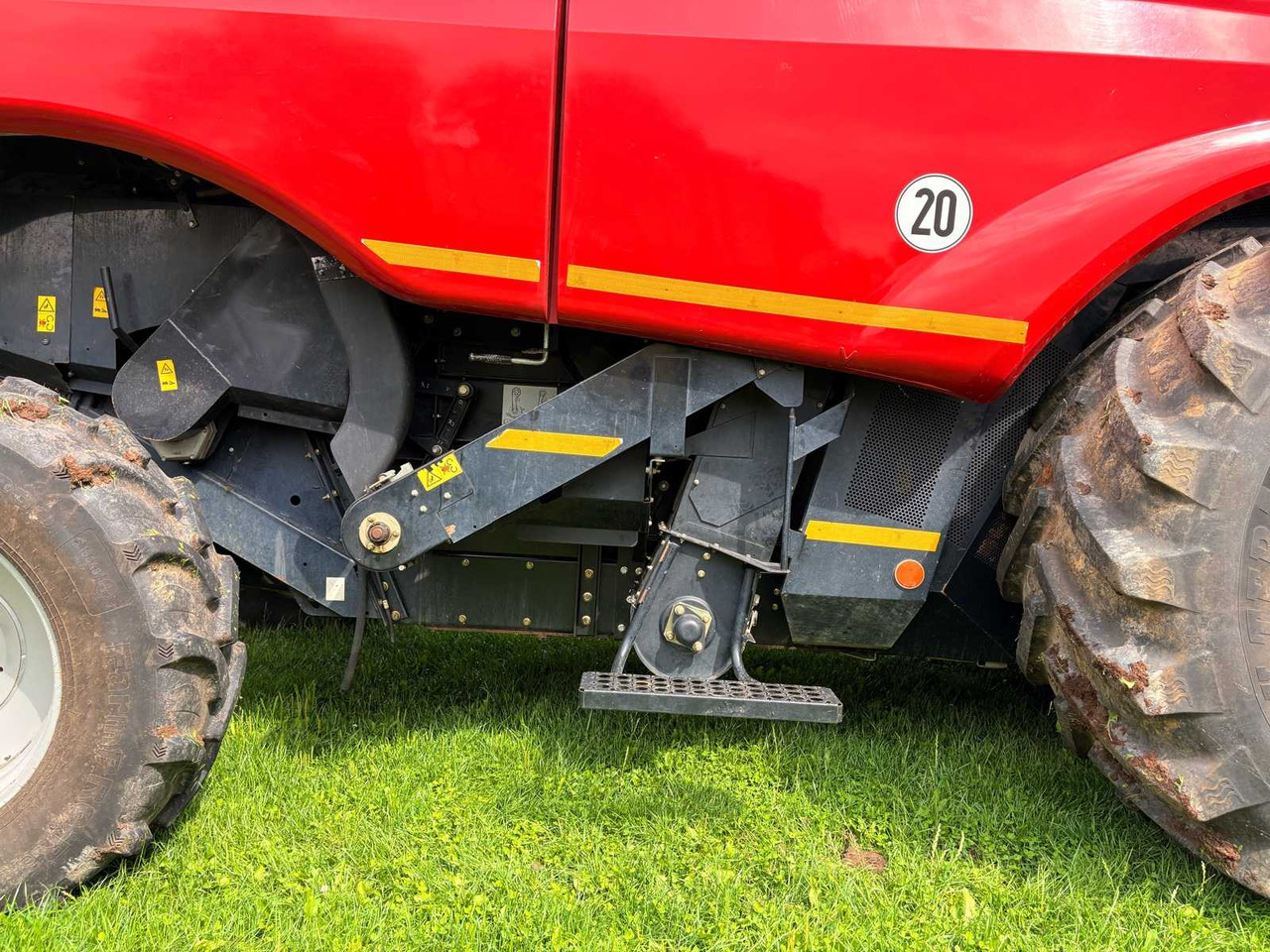 حصادة موحَّدة Case IH Axial-Flow 6088: صورة 22