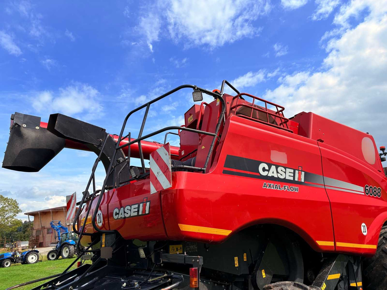 حصادة موحَّدة Case IH Axial-Flow 6088: صورة 42