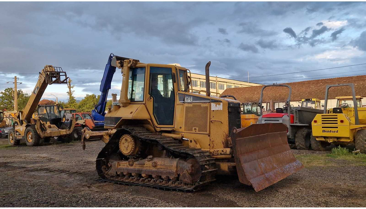 Caterpillar D5N - جرافة: صورة 5 Caterpillar D5N - جرافة: صورة 5