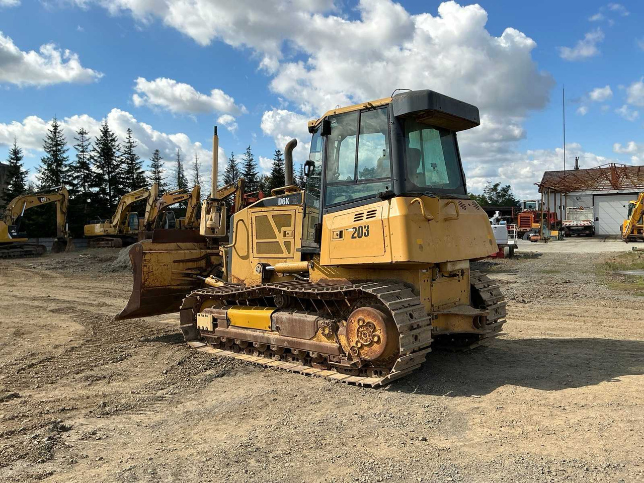 Caterpillar D6K - جرافة: صورة 4 Caterpillar D6K - جرافة: صورة 4