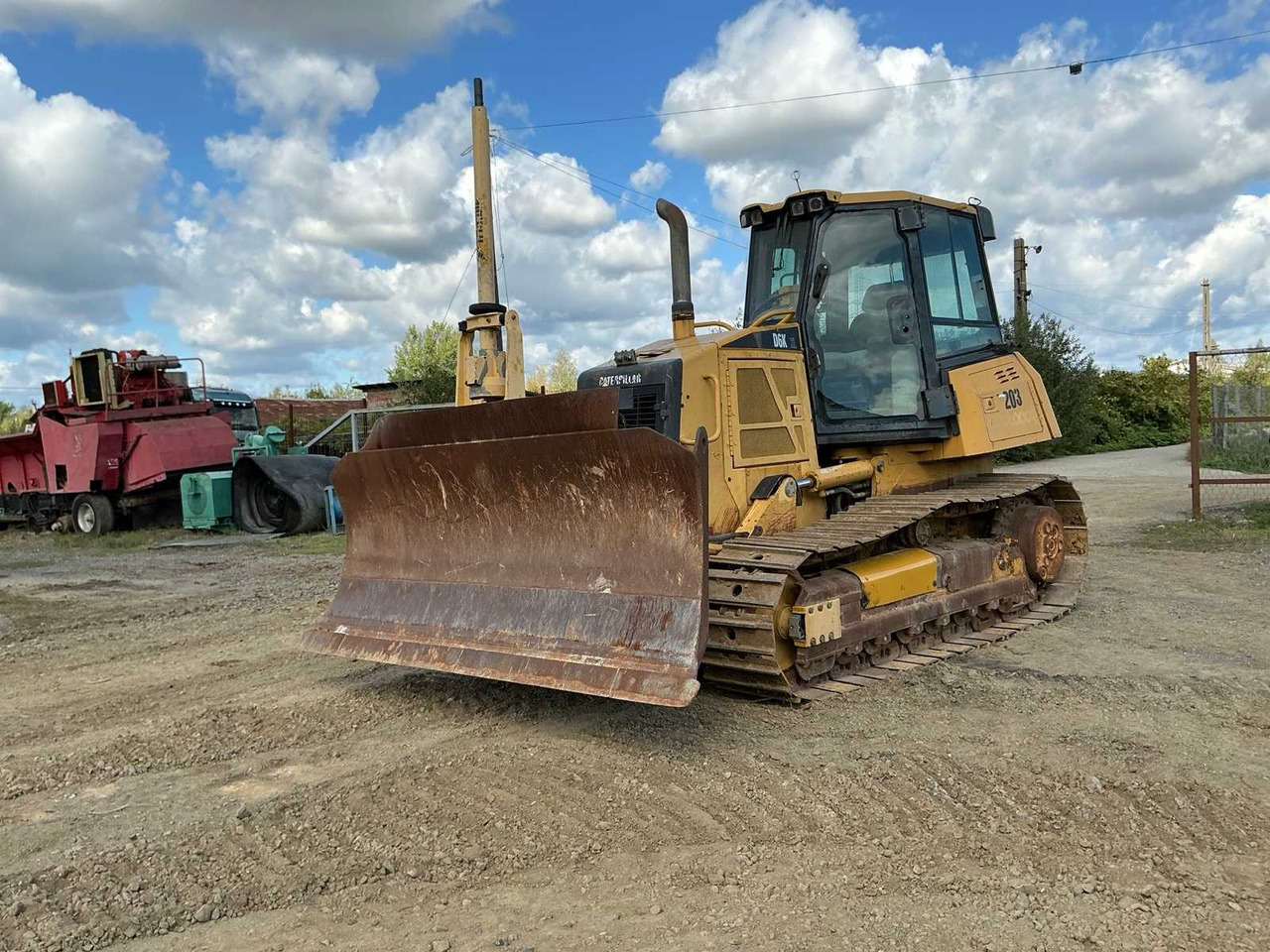 Caterpillar D6K - جرافة: صورة 1 Caterpillar D6K - جرافة: صورة 1