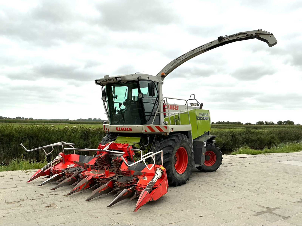 Claas Jaguar 870 Speedstar - حصادة الأعلاف: صورة 1 Claas Jaguar 870 Speedstar - حصادة الأعلاف: صورة 1