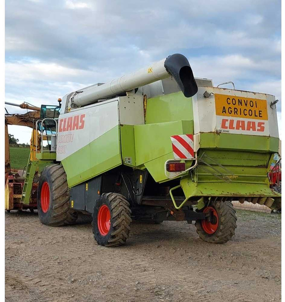 Claas Lexion 460 - حصادة موحَّدة: صورة 5 Claas Lexion 460 - حصادة موحَّدة: صورة 5