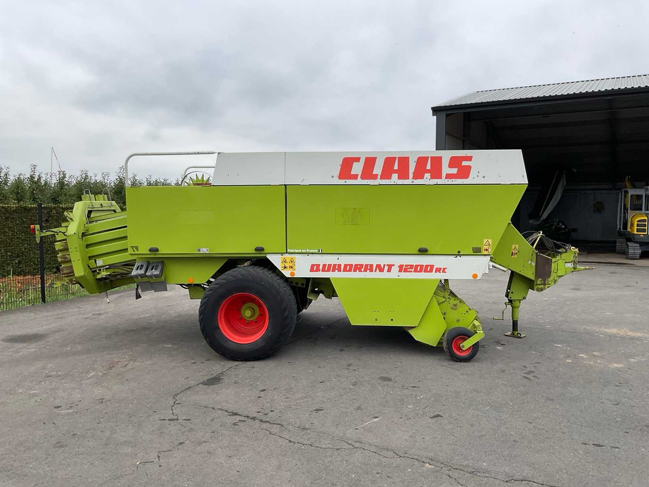 Claas Quadrant 1200 RC - مكبس البالات المستطيله: صورة 4 Claas Quadrant 1200 RC - مكبس البالات المستطيله: صورة 4