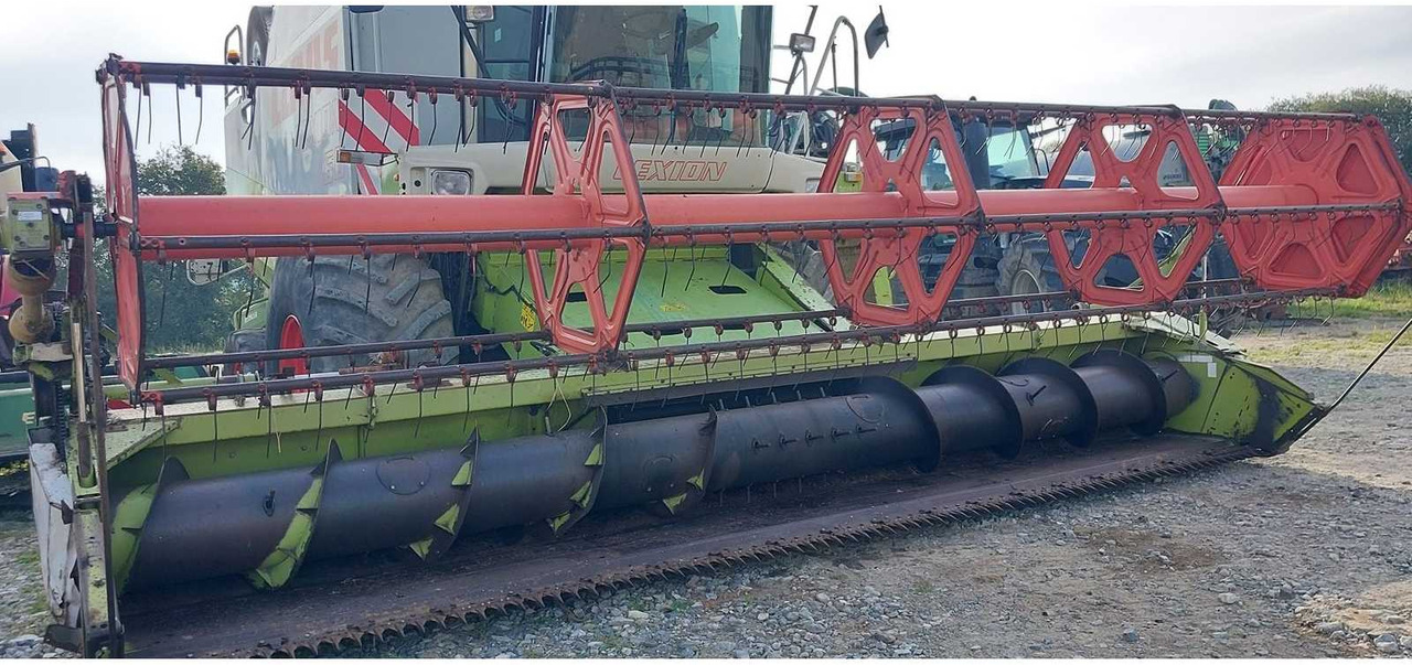 Claas V600 - حصادة موحَّدة: صورة 2 Claas V600 - حصادة موحَّدة: صورة 2