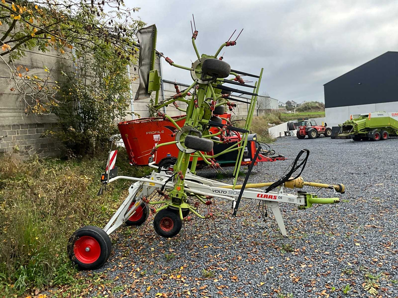 Claas Volto 900T - معدات تيبيس التبن: صورة 4 Claas Volto 900T - معدات تيبيس التبن: صورة 4