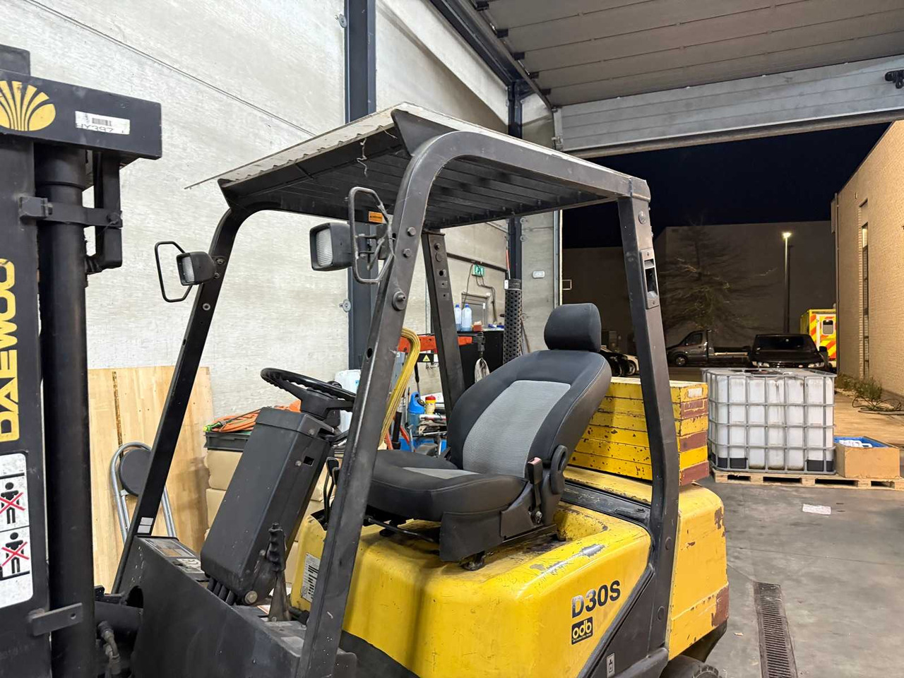 رافعة شوكية DAEWOO - 2005 - D30S - FORKLIFT: صورة 7