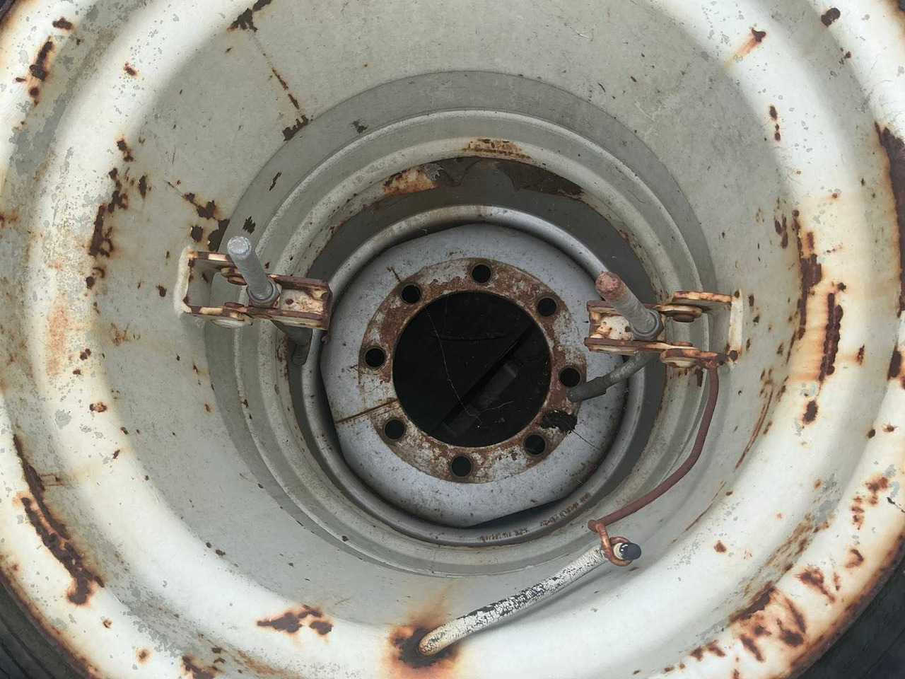 DOUBLE TIRE ON RIM - حفارة دولاب: صورة 5 DOUBLE TIRE ON RIM - حفارة دولاب: صورة 5