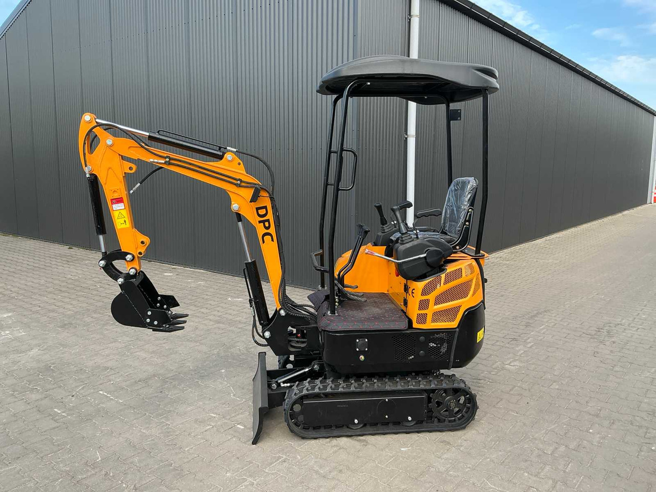 DPC HT15L Electric - حفارة مُصَّغرة: صورة 4 DPC HT15L Electric - حفارة مُصَّغرة: صورة 4