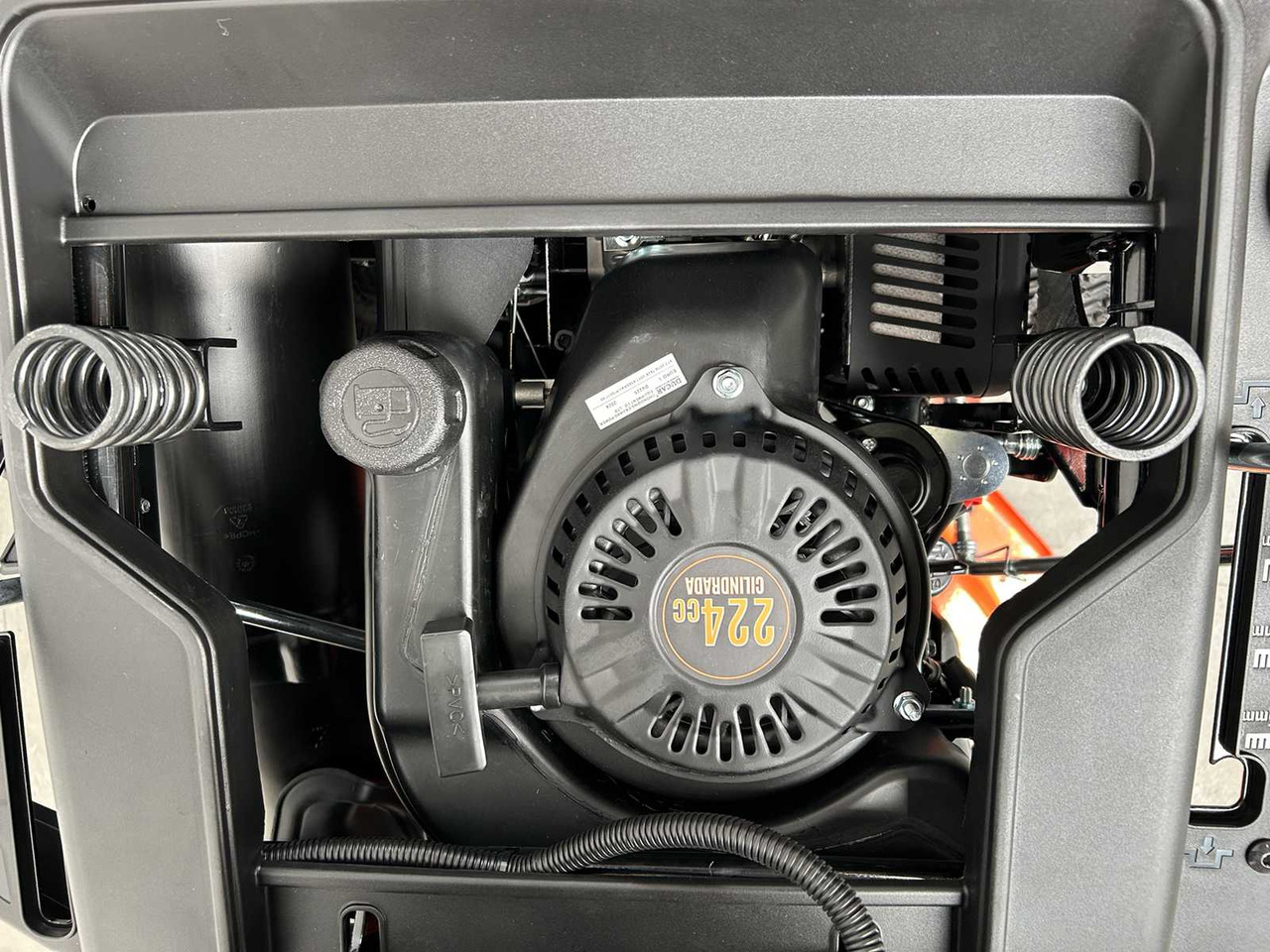 جزازة أعشاب الحدائق Daewoo DAXRM224: صورة 12