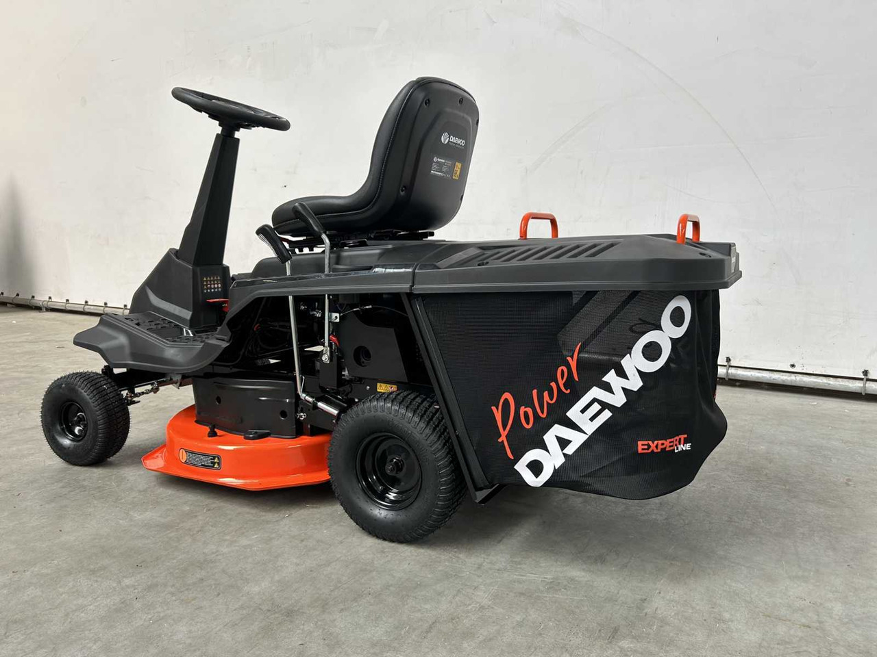 Daewoo DAXRM224 - جزازة أعشاب الحدائق: صورة 4 Daewoo DAXRM224 - جزازة أعشاب الحدائق: صورة 4