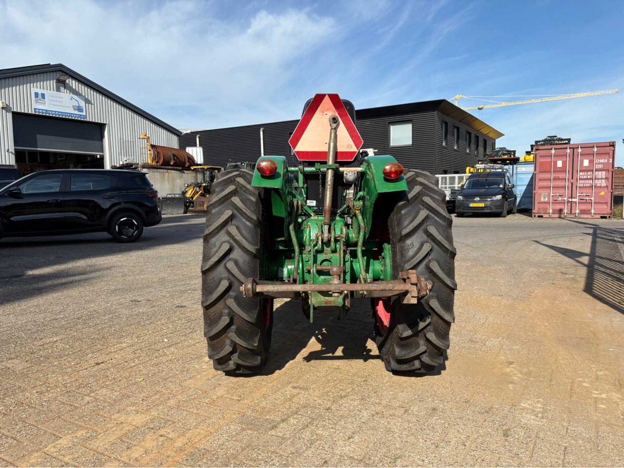 Deutz D30-PF - جرار صغير: صورة 4 Deutz D30-PF - جرار صغير: صورة 4