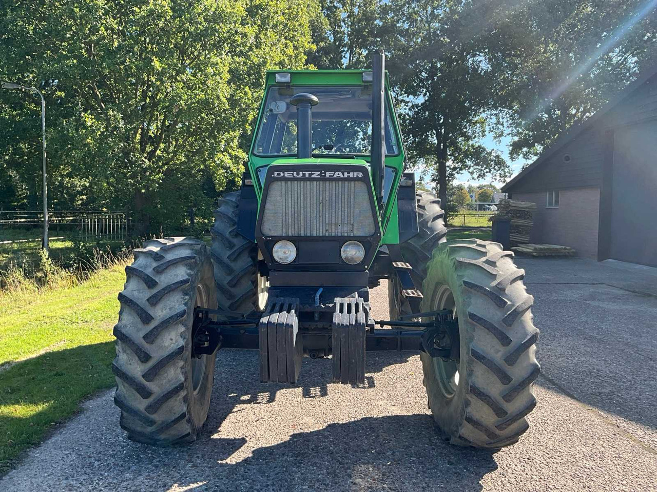 Deutz-Fahr DX 6.50 - جرار: صورة 3 Deutz-Fahr DX 6.50 - جرار: صورة 3