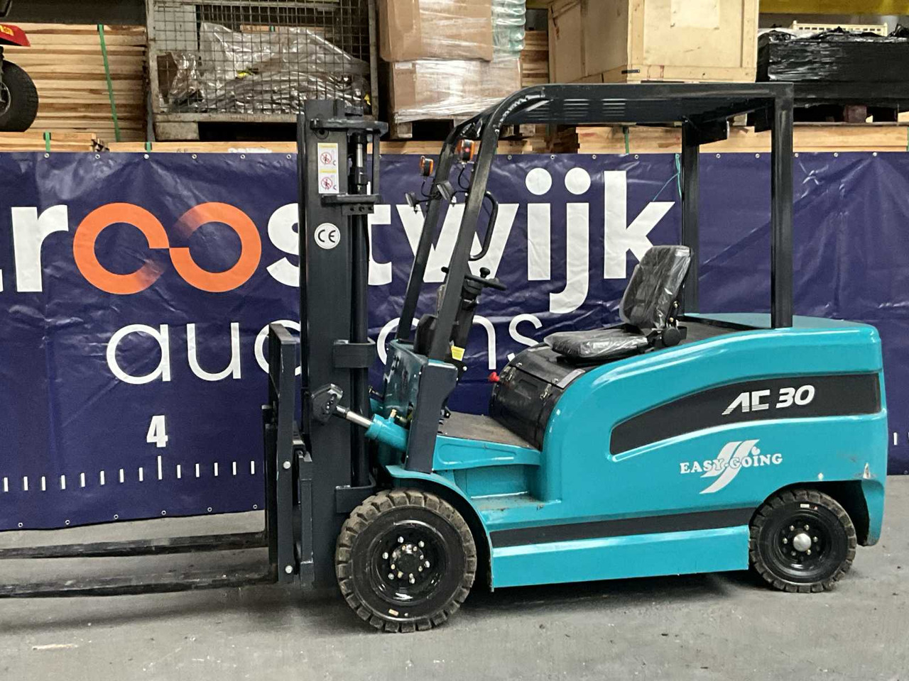 EASY-GOING - CPD-30 - ELECTRIC FORKLIFT TRUCK - 2024 - رافعة شوكية: صورة 2 EASY-GOING - CPD-30 - ELECTRIC FORKLIFT TRUCK - 2024 - رافعة شوكية: صورة 2