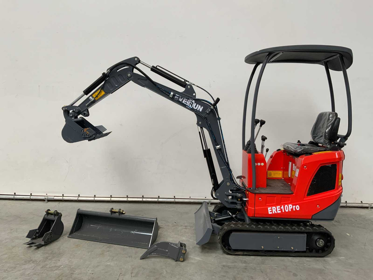 EVERUN - 2025 - ERE10PRO - MINI EXCAVATOR - حفارة مُصَّغرة: صورة 2 EVERUN - 2025 - ERE10PRO - MINI EXCAVATOR - حفارة مُصَّغرة: صورة 2