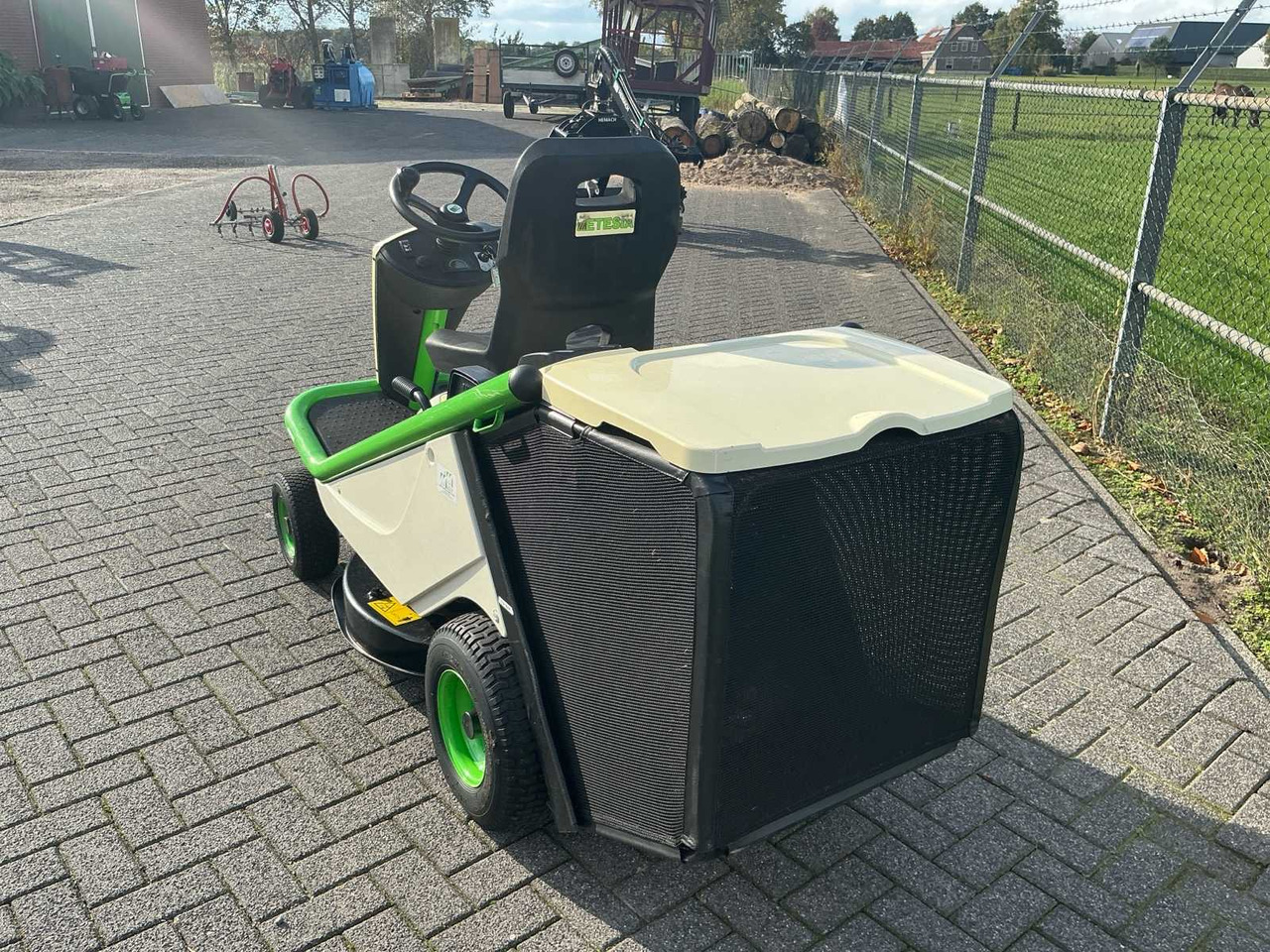 Etesia M2E - جزازة أعشاب الحدائق: صورة 4 Etesia M2E - جزازة أعشاب الحدائق: صورة 4