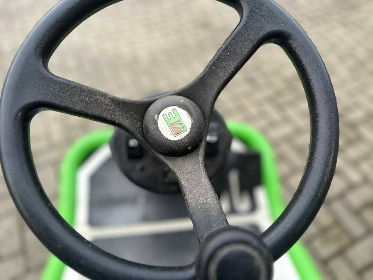 Etesia - جزازة أعشاب الحدائق: صورة 5 Etesia - جزازة أعشاب الحدائق: صورة 5