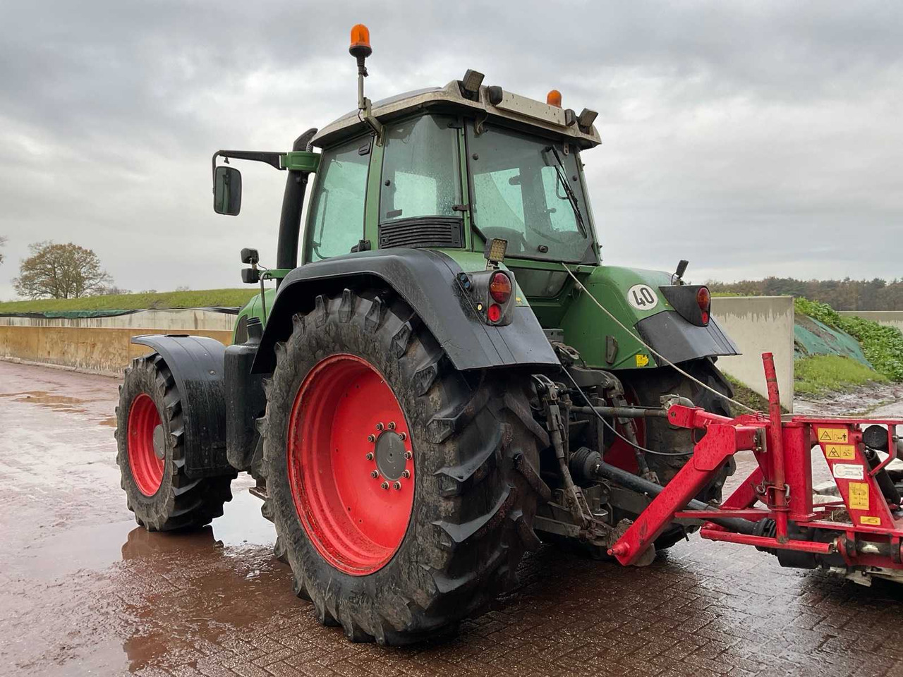 FENDT 818 VARIO TMS ALL-WHEEL DRIVE AGRICULTURAL TRACTOR - جرار: صورة 3 FENDT 818 VARIO TMS ALL-WHEEL DRIVE AGRICULTURAL TRACTOR - جرار: صورة 3