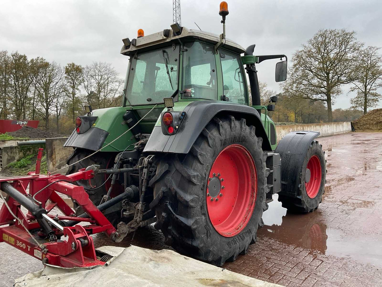 FENDT 818 VARIO TMS ALL-WHEEL DRIVE AGRICULTURAL TRACTOR - جرار: صورة 5 FENDT 818 VARIO TMS ALL-WHEEL DRIVE AGRICULTURAL TRACTOR - جرار: صورة 5