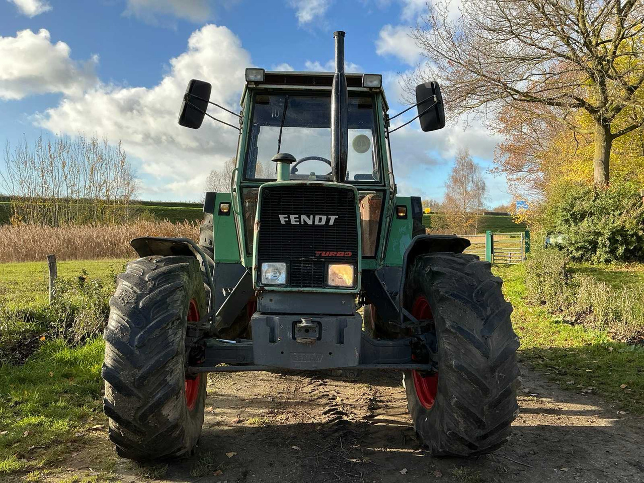 جرار FENDT FARMER 309 LSA TURBOMATIK FOUR-WHEEL DRIVE AGRICULTURAL TRACTOR: صورة 7 جرار FENDT FARMER 309 LSA TURBOMATIK FOUR-WHEEL DRIVE AGRICULTURAL TRACTOR: صورة 7