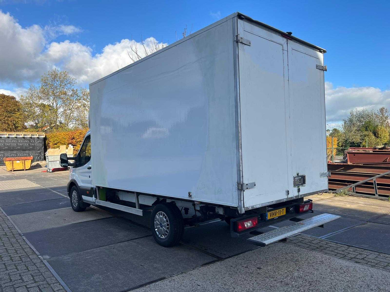 FORD TRANSIT 350 2.0 TDCI L4H1 TREND VAN | VHV-11-T - شاحنة التوصيل: صورة 4 FORD TRANSIT 350 2.0 TDCI L4H1 TREND VAN | VHV-11-T - شاحنة التوصيل: صورة 4