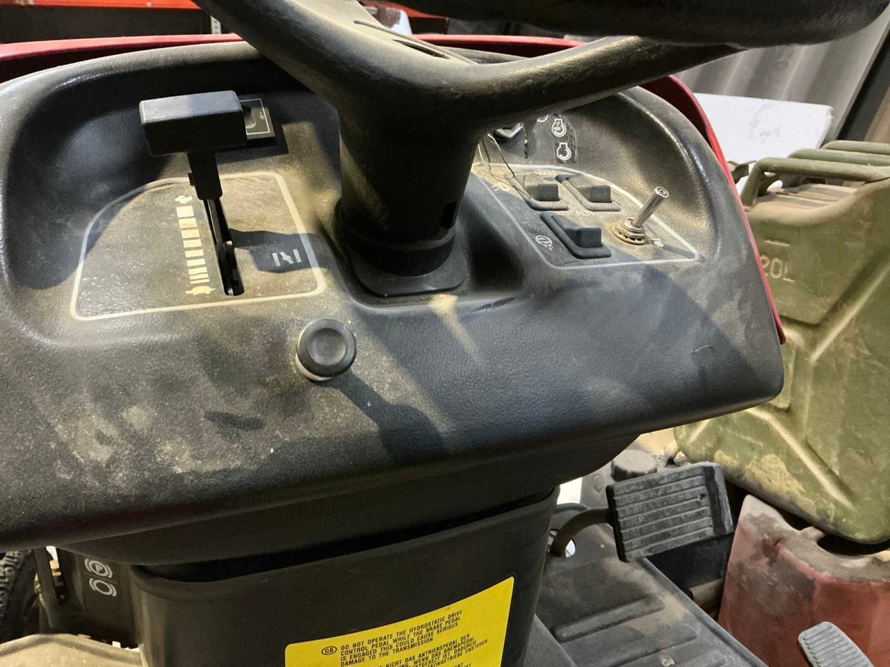 Falcon 200-HXL automatic - جزازة أعشاب الحدائق: صورة 5 Falcon 200-HXL automatic - جزازة أعشاب الحدائق: صورة 5