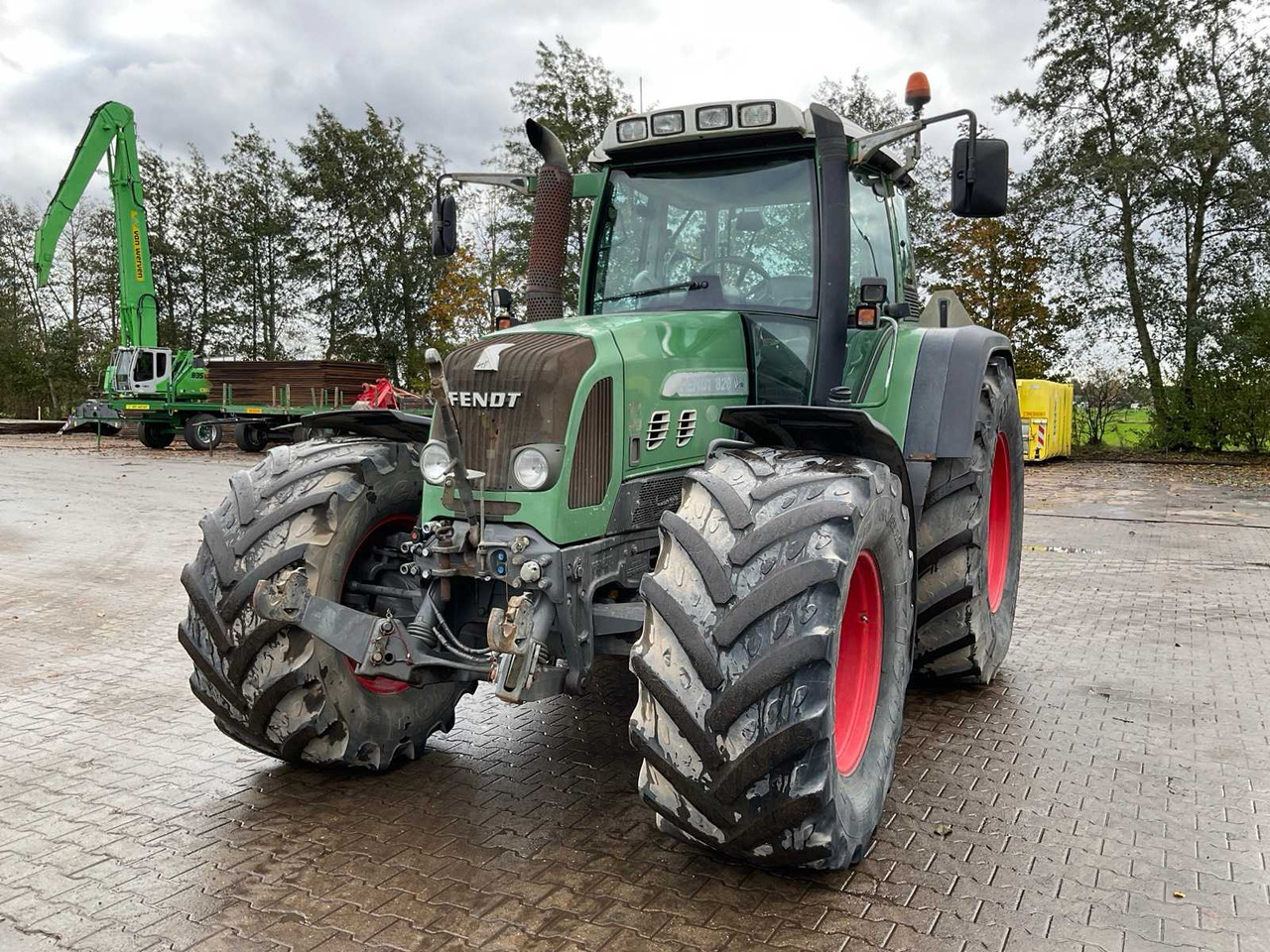 Fendt 820 Vario TMS - جرار: صورة 3 Fendt 820 Vario TMS - جرار: صورة 3
